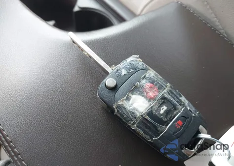 2014 Buick Regal Turbo из США, поврежденный, VIN 2G4GK5EX1E9300814